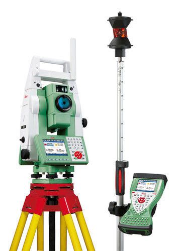 NEW LEICA TS15R30 A 5&#034; ROBOTIC TOTAL STATION (WITH ACCESSORY PKG) 1 YR WARRANTY