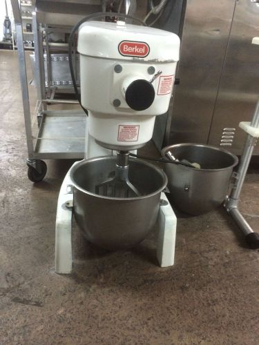 Berkel Mixer 20qt with whisk and paddle and 2 stainless steel bowls