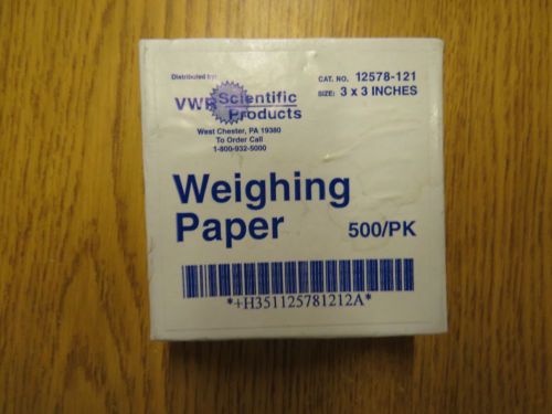 VWR 12578-121 7.6 x 7.6 cm (3 x 3&#034;)  Weighing Paper, Pack of 500