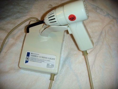 USED HENRY SCHEIN MDL CU-80 VISIBLE LIGHT CURING UNIT - IN FINE CONDITION