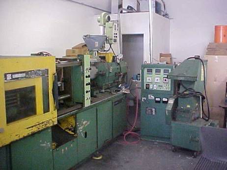 1976 kawaguchi  jeks-120 - 8oz plastic molding machine for sale