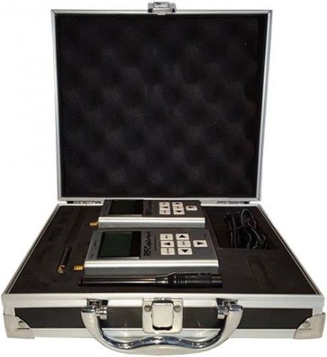 RF Explorer 3G Combo + Signal Generator with Professional Aluminium Case