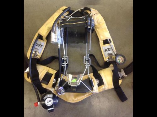 Scott 4500psi INDUSTRIAL Air Pack SCBA Harness 4.5 Air Pak &#034;Very Nice Condition&#034;
