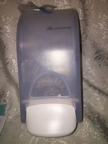 GEORGIA-PACIFIC 53087 Mechanical Soap Dispenser 1200mL Translucent White
