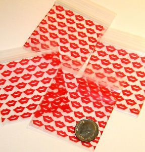 200 Red Lips baggies 2 x 2&#034;  Mini ziplock bags  Apple 2020 reclosable