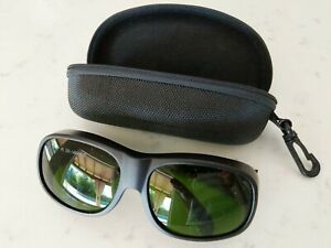 Aesthetic Laser Operator Glasses Safety Eyewear Green Tint Lens IPL 200-1400nm
