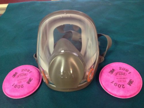 3 M Full Face Respirator Gas Mask 6700 Size Small &amp; 2 P-100 Filters