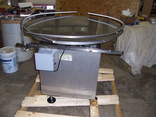 Accumulation Table, Feed Table, 42&#034; diameter Turntable