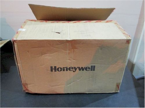 Honeywell MS2320 StratosH Scanner/Diva Scale (New in Open Box)