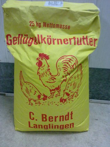 Huhnerfutter geflugelkornerfutter  nutzgeflugel 25kg Ђ,-58/kg for sale