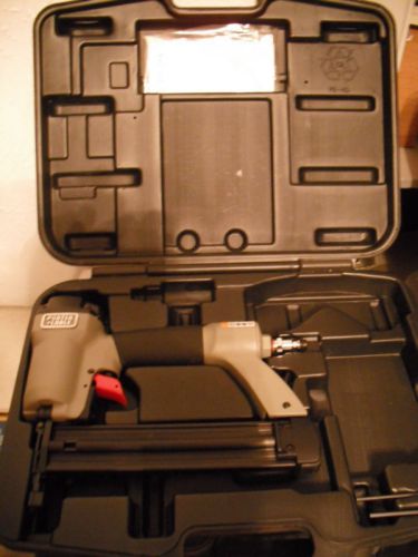 Porter-cable bn125a 5/8-1 1/4-inch 18-gauge brad nailer includes protective case for sale