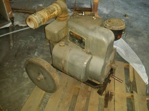 1950s Vintage Pump with Wisconsin Motor - In-Line 2 Cyclinder Motor- Model TE