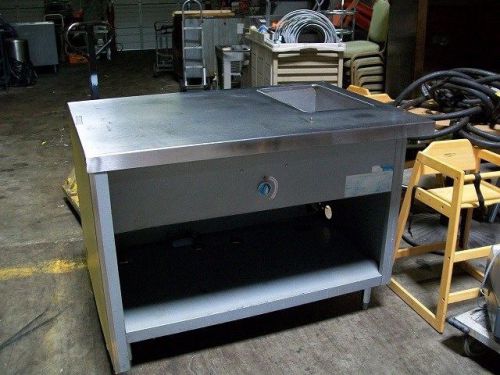 Duke 1 Well Hot Food Warmer in 4&#039; Stainless Steel Cabinet