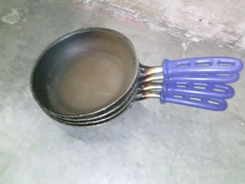 Used 4 Sliverstone 8&#034; Fry Pans