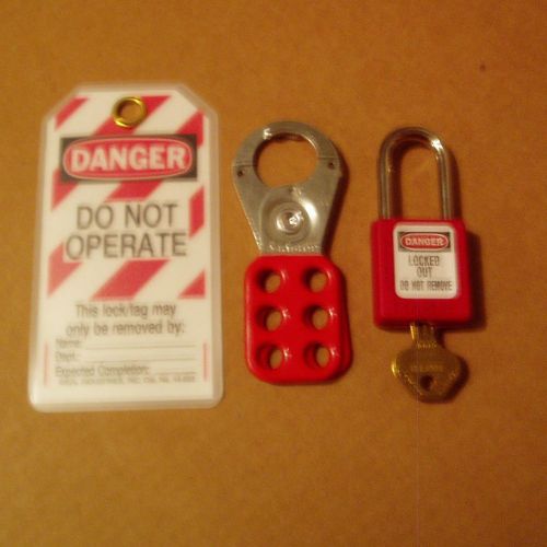 1 New Master Lock 400KARED Safety Lockout Padlock, Red