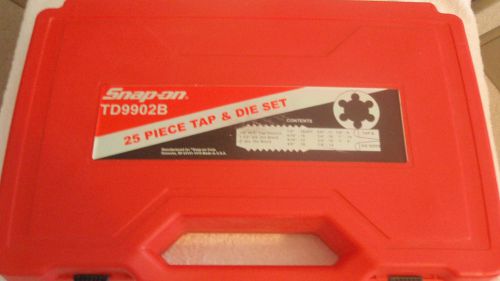 Snap On Snap-on 25 PC Tap and Die TD9902B