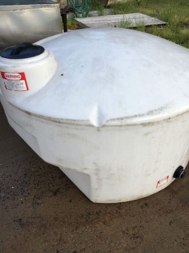 Plastic Water Tank, 425 Gallons