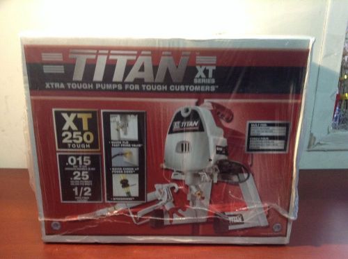 Titan 0516011 xt250 airless paint sprayer for sale