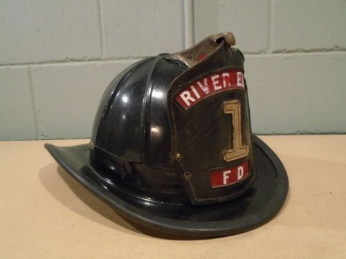 Cairns Fire Helmet Composite River Edge New Jersey Fire Company 1 Dept 1940-50s
