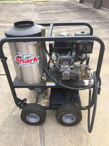 Shark sgp-403537e 3500 psi 3.5 gpm hot water industrial series 13hp for sale