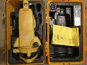 Topcon DT-104 Digital Theodlite DT-100 series transit surveying level with case