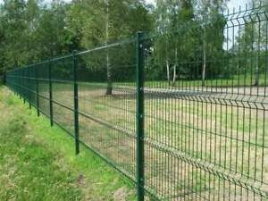 162.5 meters of 1.0m High V Mesh Green Security Fencing System 2159.80 plus VAT