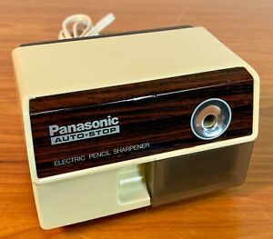 Vintage Panasonic Auto-Stop Desktop Electric Pencil Sharpener KP-110 Woodgrain