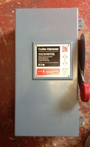 Cutler Hamme Disconnect Switch. DH361FDK.  Heavy Duty 3pole 600volt 30amp. N-12