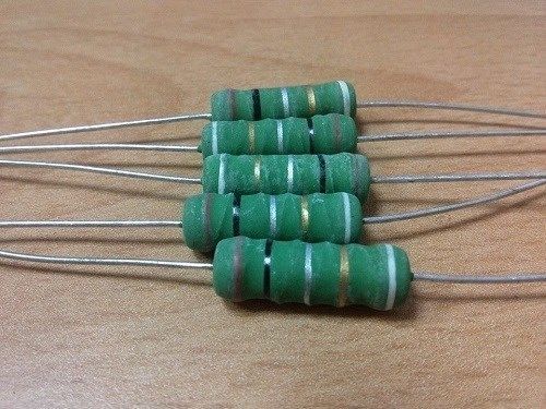 5PCS x 0.1 Ohm 5W Non-Inductive Wire Wound Resistors ,Resin Paint (NKNP)