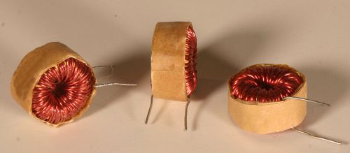 Inductor - 330uh, 3 Amp - 3 Pieces