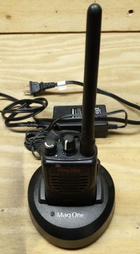 Motorola MagOne BR40 - VHF