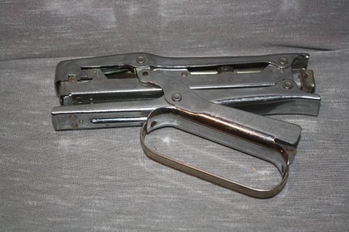 Ace Clipper Stapler, Fastener, For 70001 Staples, Used in Good Condition