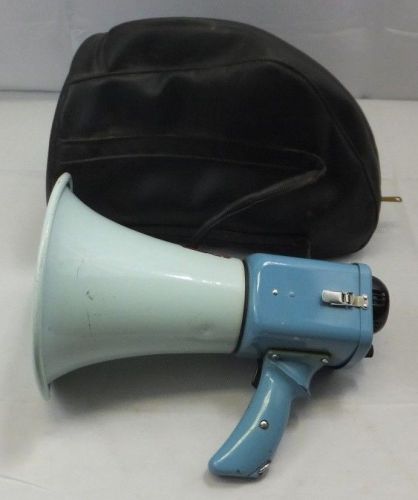 Vintage Audio Hailer Metal Megaphone Light Blue Case Bullhorn S-168M Audio