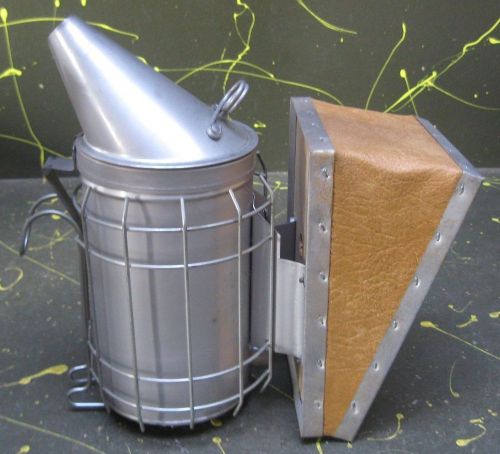 Bee Smoker, Dadant &amp; Sons 4x7 Stainless Steel w/ Shield NEW