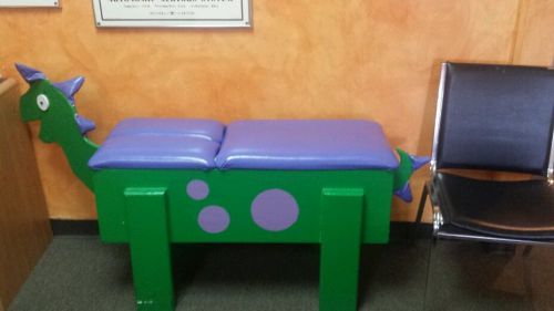 Child pediatric chiropractic adjusting table
