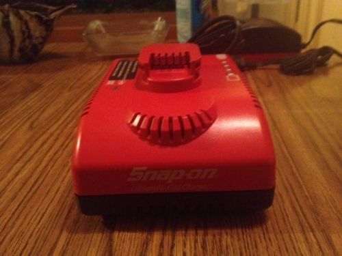 SNAP ON ELECTRIC CHARGER