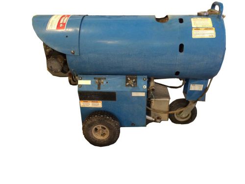 Used Delco 2100XL Hot Water Diesel 2GPM @ 1000PSI Pressure Washer
