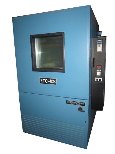 THERMOTRON SM-32C WATER COOLED ENVIRONMENTAL TEMPERATURE HUMIDITY TEST CHAMBER