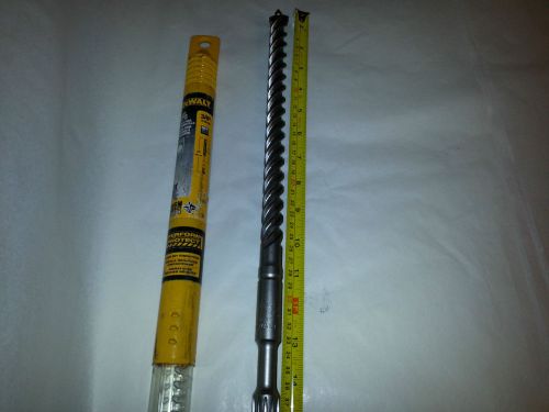 DEWALT DW5747 3/4&#034; x 11&#034; x 16&#034; 4-Cutter Spline Shank Rotary Hammer Bit
