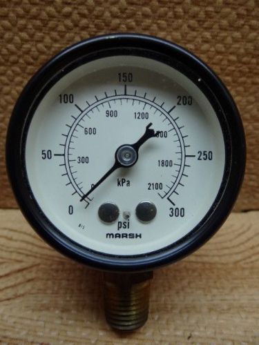 Marsh 2&#034; J1458 0-2100 kPa 0-300 psi Dual Scale Pressure Gauge 1/4&#034; LBM NPT
