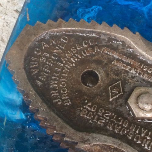 J.H. Williams Vulcan 31 1/2&#034; Pipe Chain Wrench