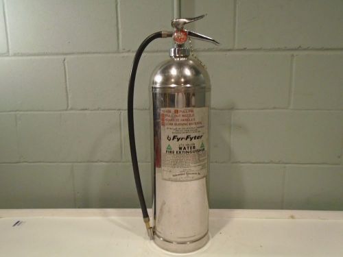 Fyr-fyter fire extinguisher vintage 1970s 2-1/2gal water can fire truck/engine for sale