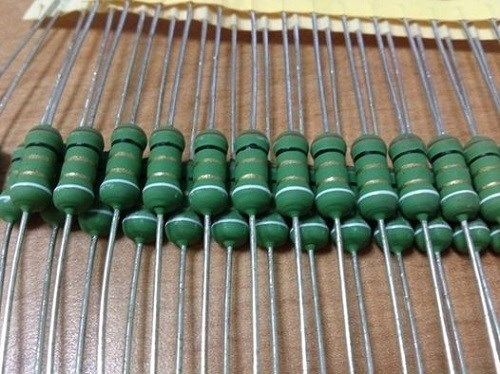 20PCS x 1 Ohm 1R 2W KNP 5% WIRE WOUND RESISTORS,FLAMEPROOF,RESIN PAINT