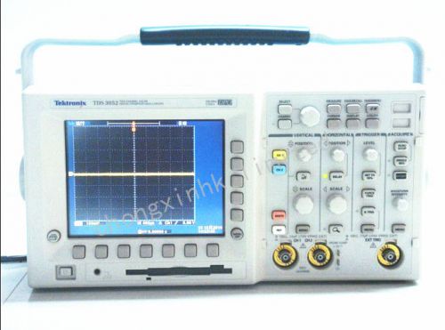 TEKTRONIX TDS3052 Digital Oscilloscope