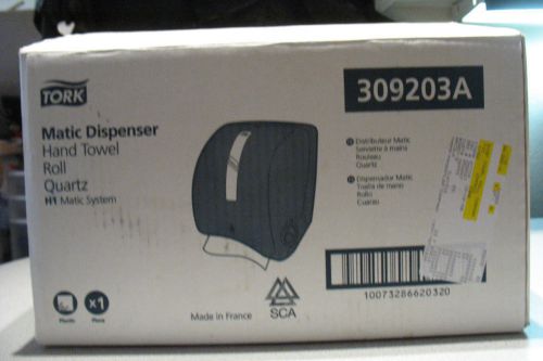 Tork  Hand Towel Dispenser Quartz H1 Matic System Model 309203A NIB  (I2865)