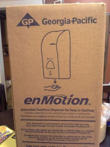 enMotion 52053 Automated Touchless Dispenser for Soap or Sanitizer