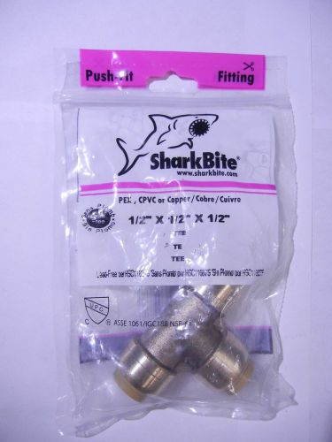 1/2&#034; x 1/2&#034; x 1/2&#034; Sharkbite Tee Push Fit NEW IN BAG (M159)