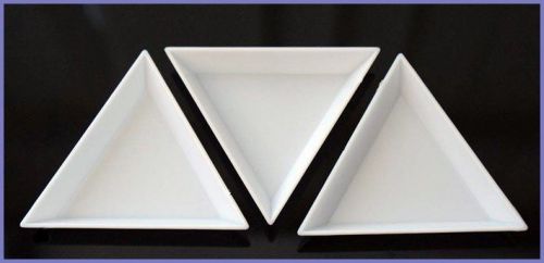 50 White Plastic Sorting Trays Scoops Triangular for Beads Gems Crystal Nails 3&#034;