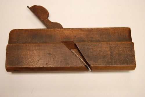 Antique wooden 1&#034; cove plane