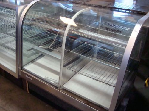 FEDERAL 48&#034; DUAL TEMP DISPLAY CASE (refrigerated and dry)